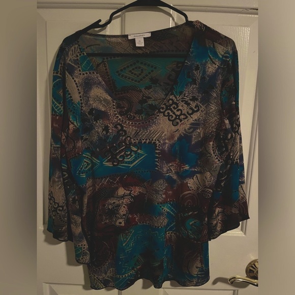 Dress Barn Tops - Dress Barn Colorful Lightweight Top